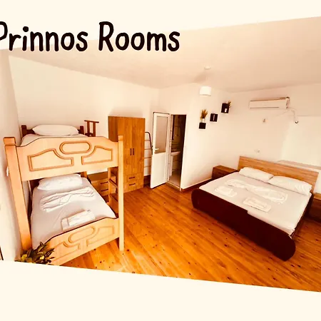 Prinnos Casa de hóspedes Himare